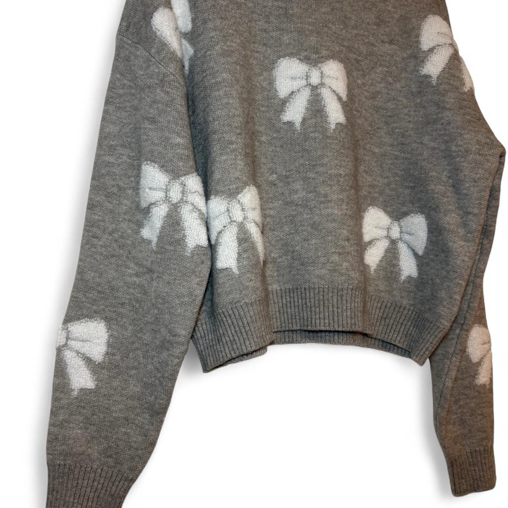 Harper & Ivy gray sweater + white bows - Picture 2 of 6